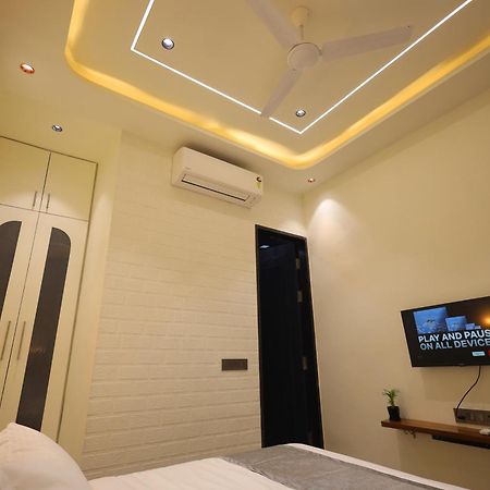 Narayana Homes Mathura Kültér fotó