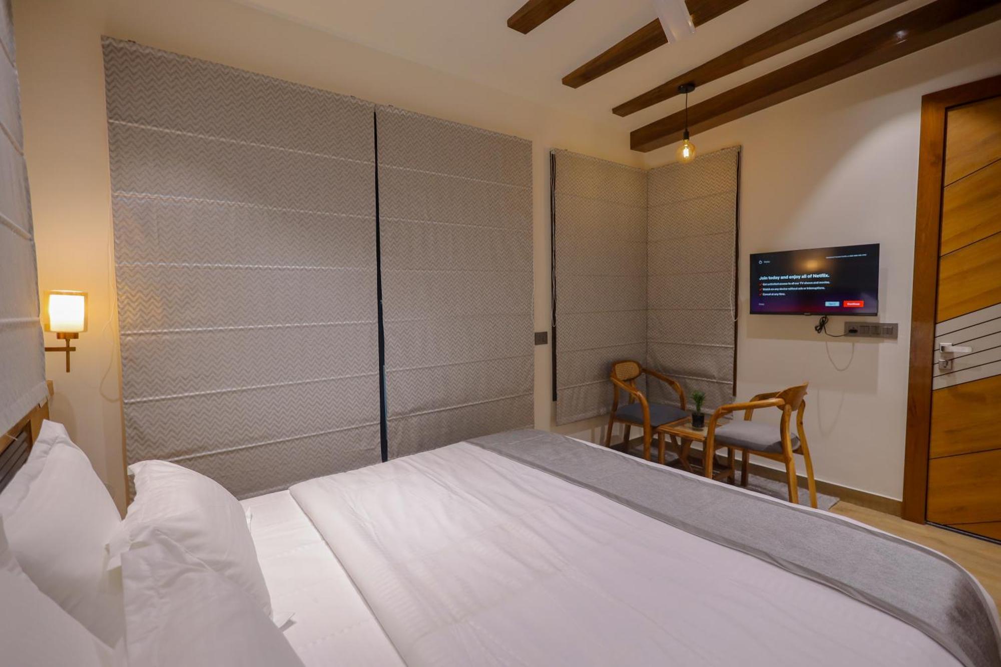 Narayana Homes Mathura Kültér fotó